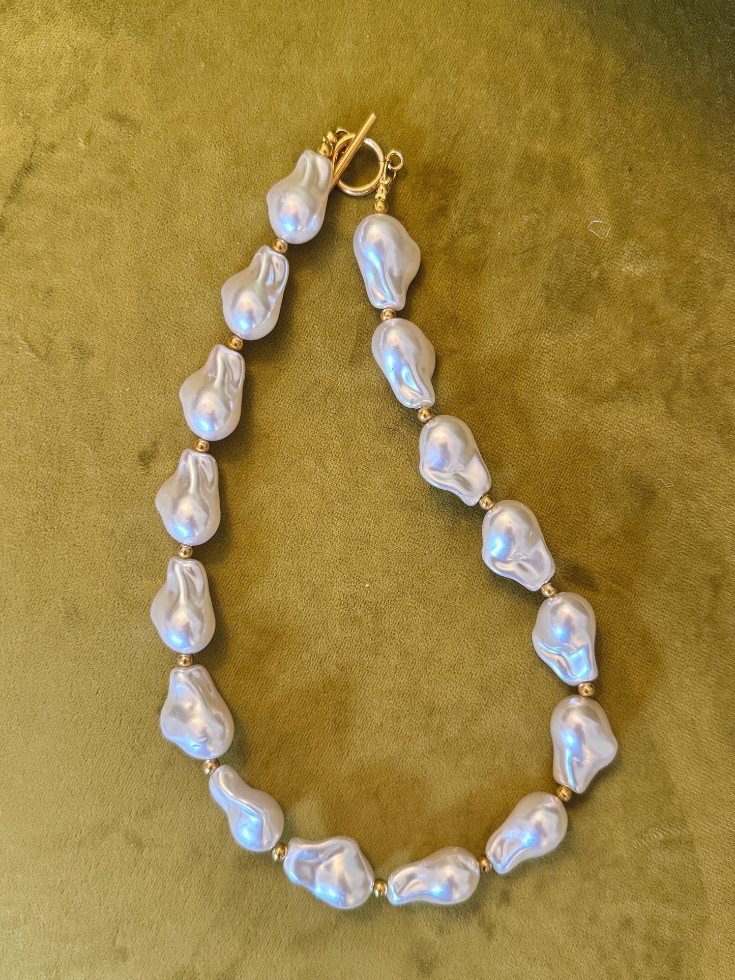Chunky Baroque Pearl Necklace