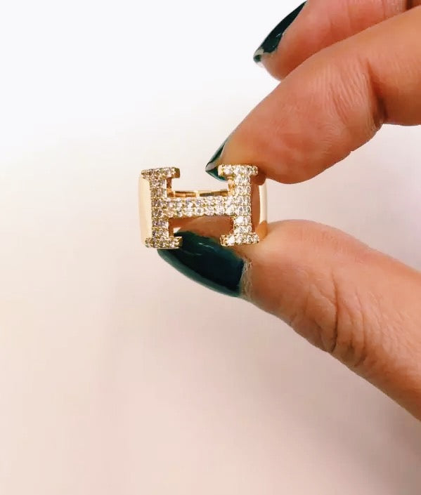 Diamond H ring