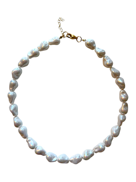 Penelope Pearl Necklace