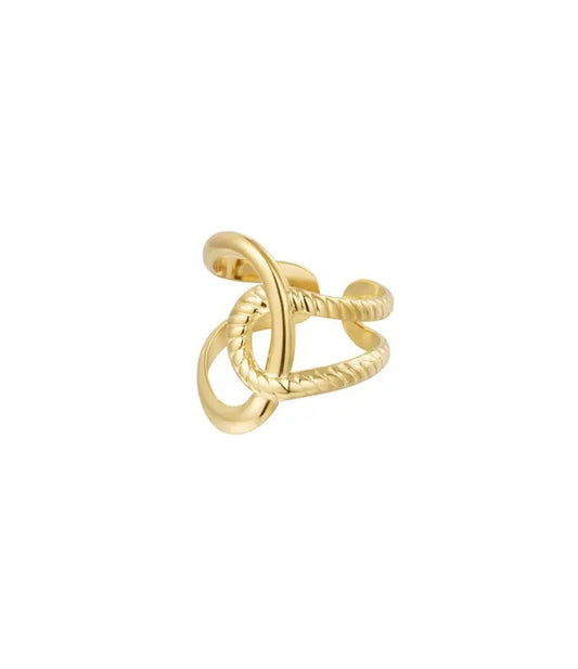 Soho Twist Ring
