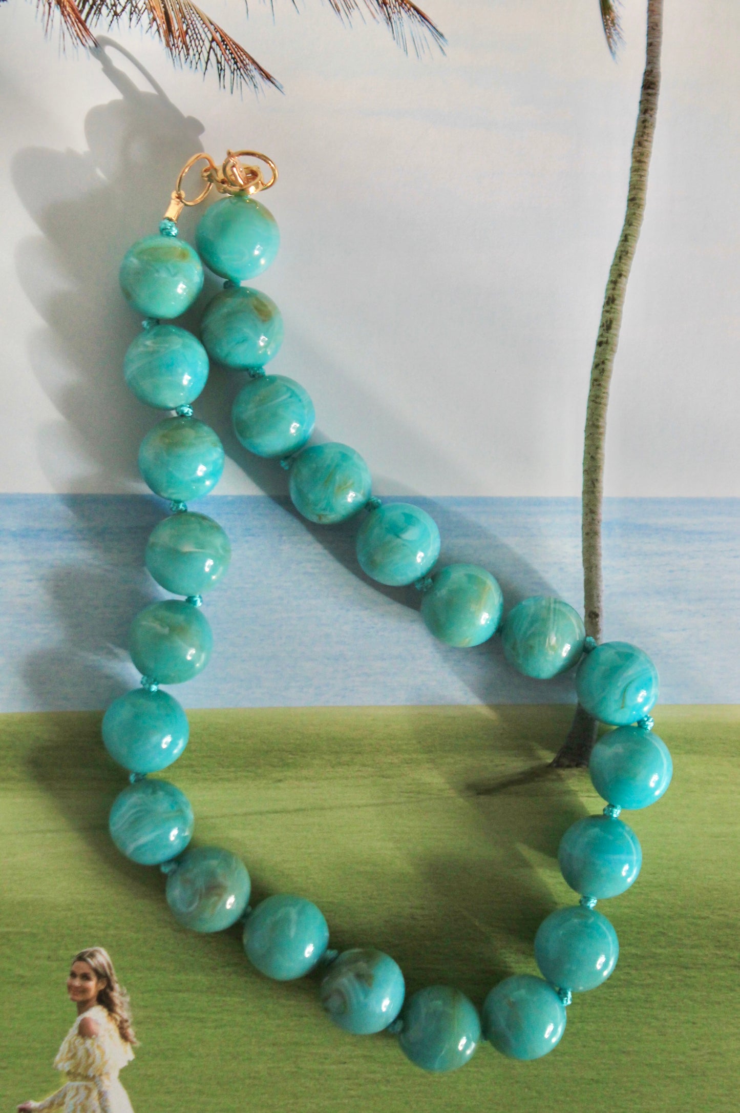 Hays Blue Bubble Necklace